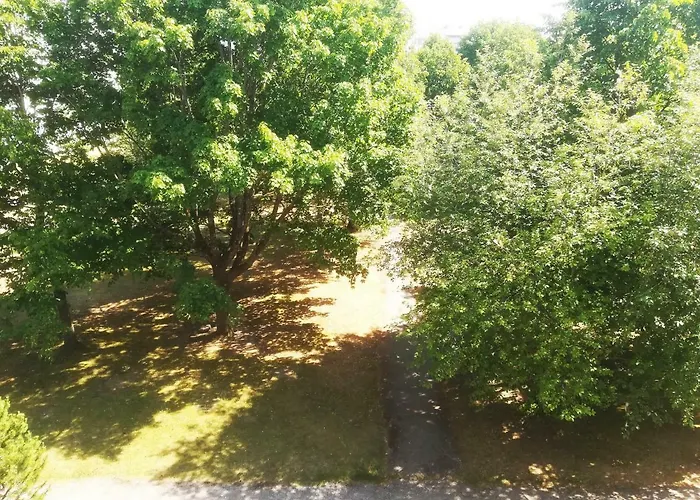 Guest house Couple Getaway To A Freshly Renovated