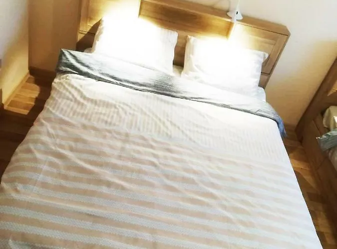 Couple Getaway To A Freshly Renovated Guest house Parnu